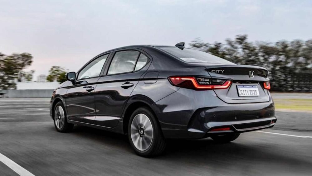 Honda City Hybrid Price Slashed By Rs. 95,000 In India